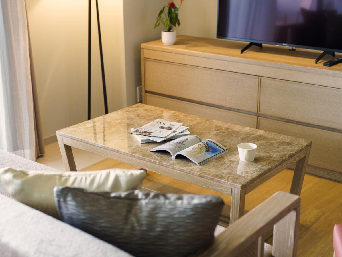 Mb Gallery Chatan By The Terrace Hotels Екстер'єр фото